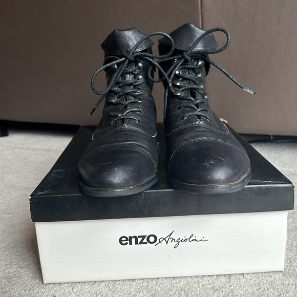 Vintage Leather Combat Boots - size 7.5 N - Picture 4 of 7